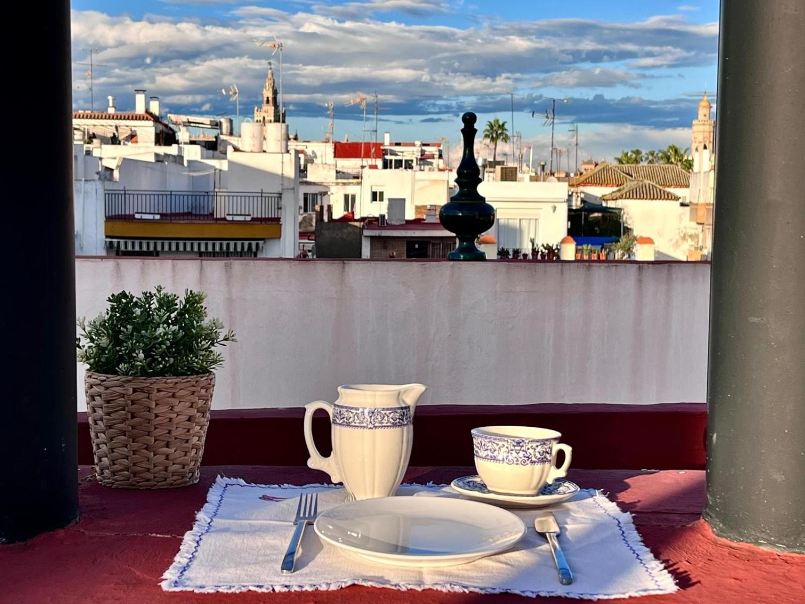 Ferienwohnung Jacaranda Triana Sevilla Exterior foto