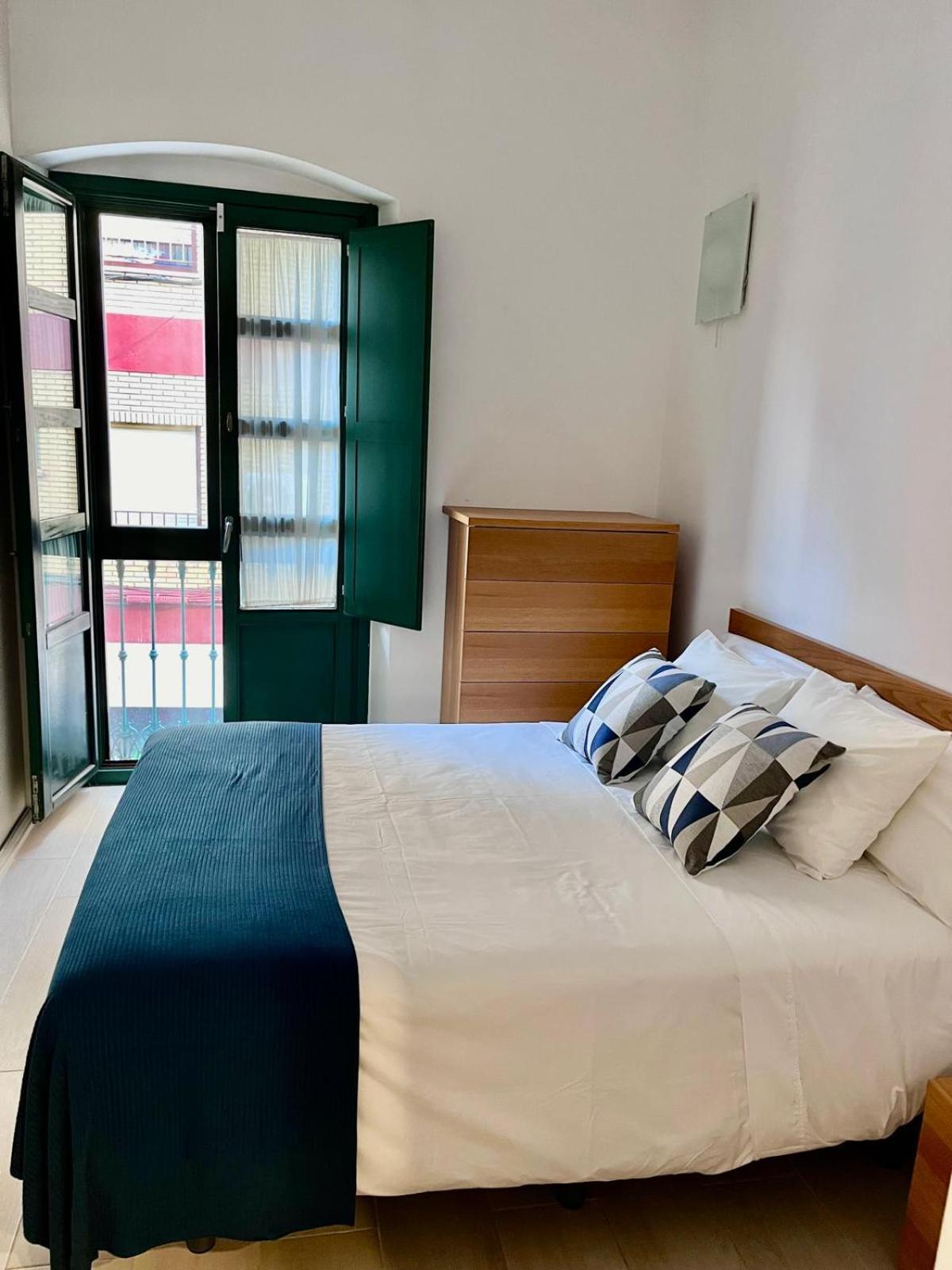 Ferienwohnung Jacaranda Triana Sevilla Exterior foto